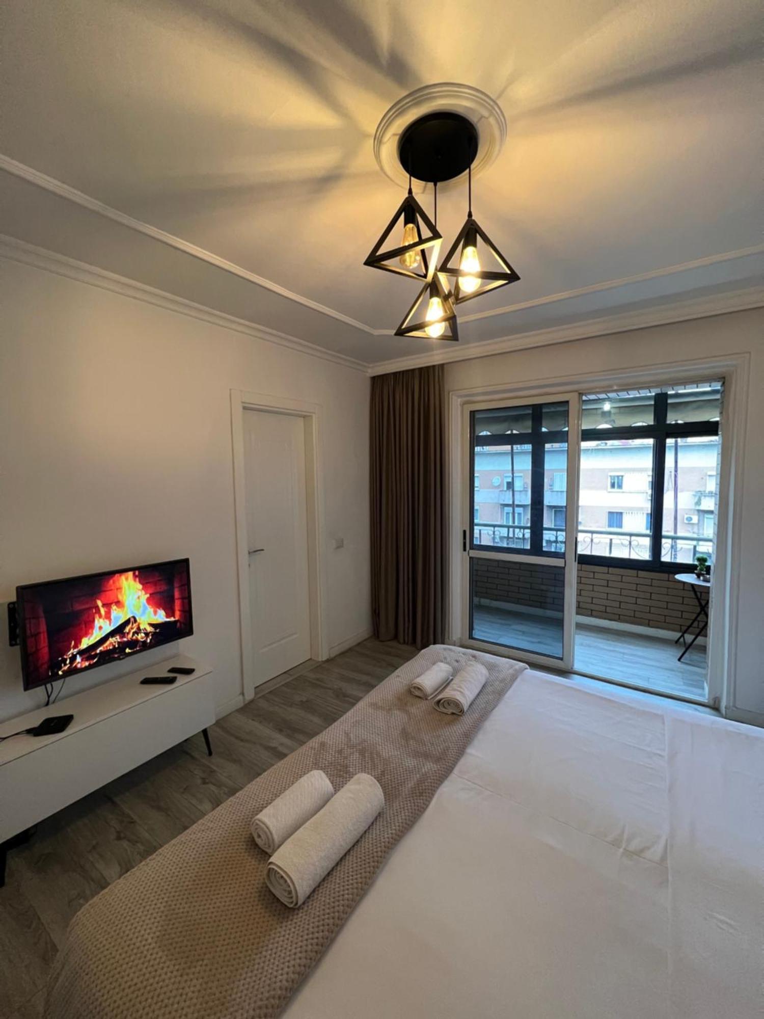 Skanderbeg View Apartments Tirana Bagian luar foto